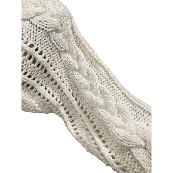 Between‎ Me & You Crocheted Sweater Size M - Picture 3 of 6